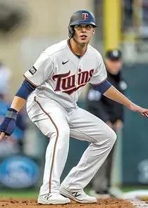 Alex Kirilloff 72 Live