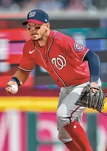 Cesar Hernandez, 70 Live - MLB the Show 23