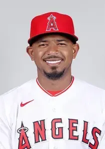 Eduardo Escobar 68 Live