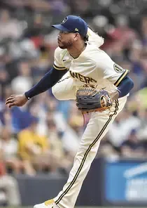 Freddy Peralta 81 Live