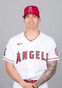 Gerardo Reyes 56 Live