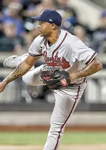 Raisel Iglesias 81 Live