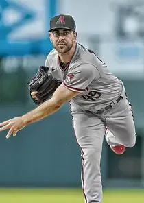 Tyler Gilbert 65 Live