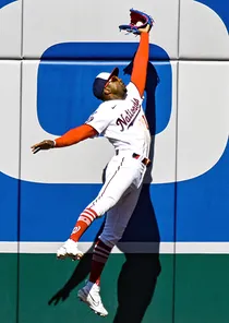 Victor Robles 92 Captain