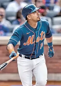 Eduardo Escobar 67 Live