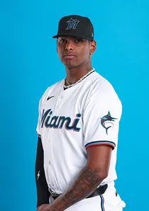 Edward Cabrera 75 Live