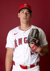 Robert Stephenson, 73 Live - MLB the Show 24