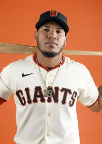 Thairo Estrada 76 Live